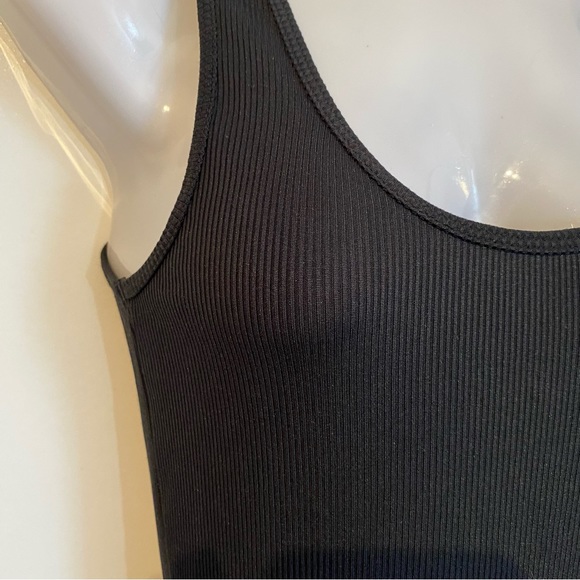 MPG Black Ribbed Activewear Tank Top Size Small - Picture 5 of 16